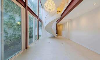 Imagem 4: Casa de 4 quartos no Centro!