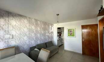 Imagem 3: Casa com Terreno Amplo em Condomínio