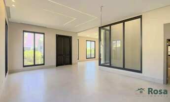 Imagem 3: Casa à venda fachada Neoclassica, com 4 suítes no CONDOMÍNIO VILLA JARDIM, Cuiabá