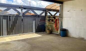 Imagem 3: Casa de esquina e 3 quartos à venda no Bairro Boa Vista em Araxá