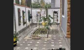 Imagem 3: Ótima residência duplex, localizado próximo a pista de skate. Ac financ