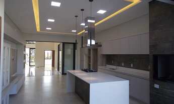 Imagem 3: Casa em Condominio Vilage La Montagner