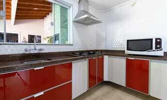 Imagem 6: Triplex com 260 m² área total em Santa Felicidade, amplo em rua sem saída, com comodidade