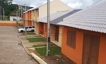 Imagem 4: Sobrado com 2 dormitórios à venda, 52 m² por R$ 170.000,00 - Ipiranga - Sapucaia do Sul/RS