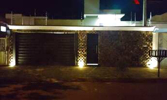 Imagem: Casa com 3 dormitórios à venda, 215 m²