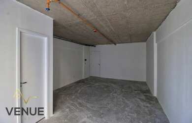 Imagem 4: Sala a venda em Barueri