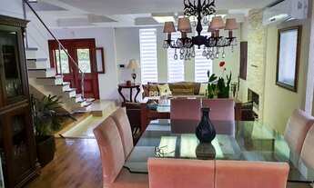 Imagem 2: Exuberante casa no estilo neoclássico em condomínio à venda, 313,20m², 5 Quartos, 1 Suíte