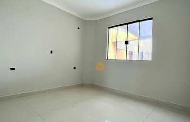 Imagem 7: Casa no Jardim Munique. Com quintal grande e 3 quantos sendo 1 suíte