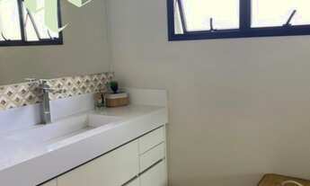 Imagem 5: Casa á venda Condomínio Portal da Serra com 03 suítes, piscina ,ofurô, campo futebol, escr