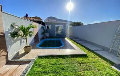 Imagem 2: Casa para venda com 3 quartos no Jardim Atlântico Central em Itaipuaçu