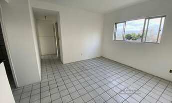 Imagem 3: 3º andar | Av Comercial (Ulisses Montarroyos) | 2 quartos