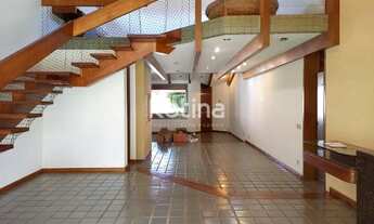 Imagem 3: Casa à venda, 4 quartos, 1 suíte, 4 vagas, Morada da Colina - Uberlândia/MG - R$ 2.750.000