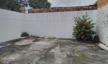 Imagem 6: Casa 2/4 sendo uma suíte na Avenida Principal da Piabeta