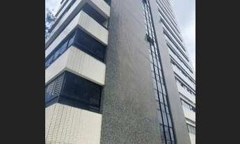 Imagem: Boa Viagem/50 metros do mar/ oportunidade