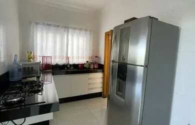 Imagem 3: Casa de condomínio sobrado para aluguel com 280 metros quadrados com 3 quartos