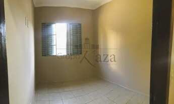 Imagem 3: Casa para aluguel possui 70 metros quadrados com 3 quartos, sem garagem