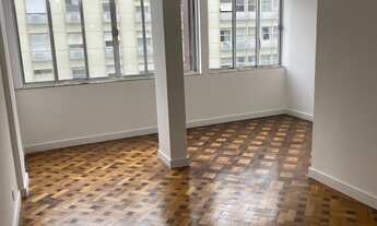 Imagem 5: Apto Leblon - melhor localização - reformadíssimo