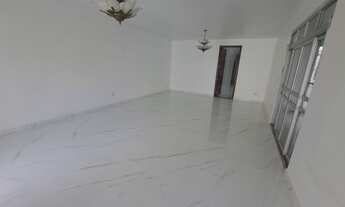 Imagem 5: Casa na Cidade velha próximo ao Tribunal de Justiça reformada