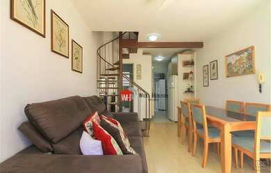 Imagem 2: Sobrado com 3 dormitórios, 1 vaga à venda, 80 m² por R$ 205.000 - Vila Nova - Porto Alegre