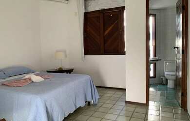 Imagem 6: Casa de condomínio para aluguel e venda possui 300 metros quadrados com 4 quartos