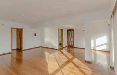 Imagem 2: PORTO ALEGRE - Apartamento Padrão - Petrópolis