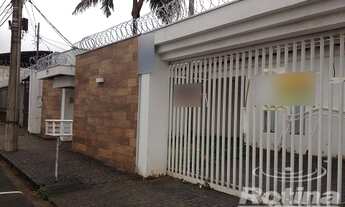 Imagem: Casa para aluguel, 3 quartos, 2 suítes