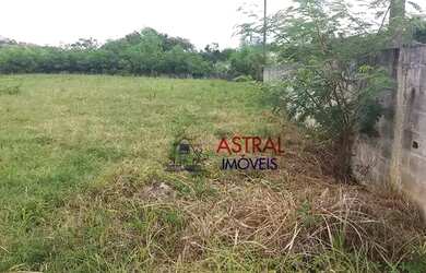 Imagem 3: Lote/Terreno para aluguel e venda possui 3280 metros quadrados