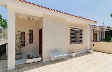 Imagem 2: PORTO ALEGRE - Casa Padrão - Vila Ipiranga