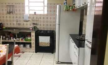 Imagem 2: Casa Cabula 2/4 Casa com 2 dormitórios