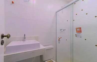 Imagem 5: Apartamento para venda possui 90 metros quadrados com 3 quartos em Laranjeiras - Rio de Ja