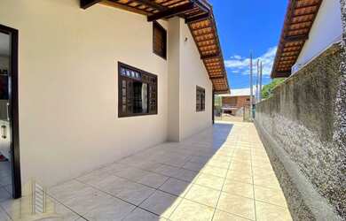 Imagem 3: Casa a venda no bairro Itoupava Central