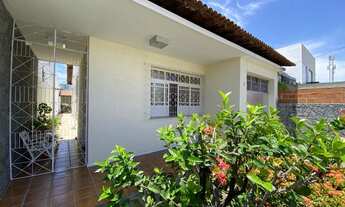 Imagem 2: Casa no Bairro São José Excelente para Clinicas, Escritorios, Cursos, Estacionamento