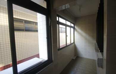 Imagem 9: Apartamento com 3 dormitórios para alugar, 140 m² por R$ 2.200,00/mês - América - Joinvill