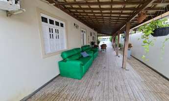 Imagem 5: Casa de condomínio para venda tem 238 metros quadrados com 3 quartos