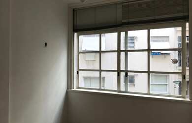 Imagem 5: Próximo ao metrô Cantagalo , Posto 5 !