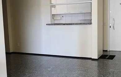 Imagem 4: 80m2 Meireles liga 9 8 7 4 8 3 1 0 8 Diego9989f oportunidade