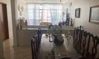 Imagem 3: Vendo Casa com excelente área verde no Lago Norte