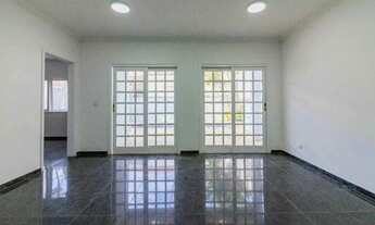 Imagem 7: Casa à venda e para alugar em Santana de Parnaíba, Alphaville, com 4 quartos, com 350 m²