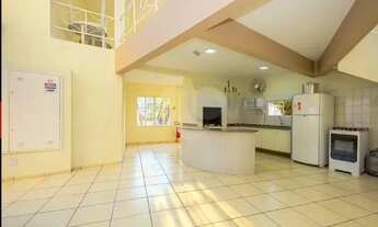 Imagem 2: Sobrado para venda possui 96 metros quadrados com 2 quartos em Boqueirão - Curitiba - PR