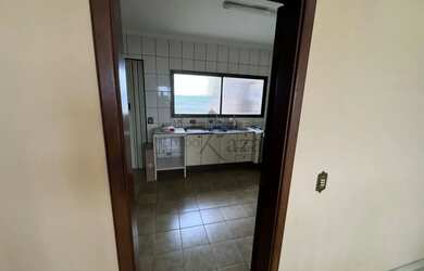 Imagem 6: Oportunidade - Apartamento - Jardim Bela Vista - Residencial Edifício Mont Serrat - 4 Dorm