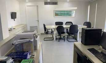 Imagem: Sala comercial totalmente reformada