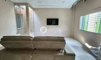 Imagem 4: Térrea para venda possui 193 metros quadrados com 2 quartos em Vila da Amizade - Rio Branc