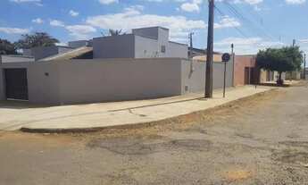 Imagem 3: Casa para alugar em Trindade, Setor Ponta Kayana, com 2 suítes, com 180 m²