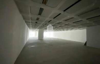 Imagem 4: Conjunto Comercial para Locação em São Paulo-SP, Jardim São Luís: 1 Sala, 6 Banheiros, 23