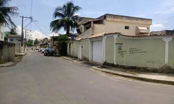 Imagem: 1561 Excelente casa com piscina na Trindade