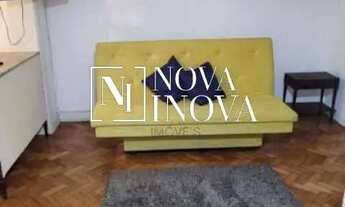 Imagem: Apartamento conjugado na quadra da praia