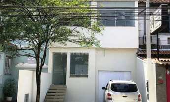 Imagem 2: Casa comercial, 4 salas, quintal, edícula, 3 vagas de garagem