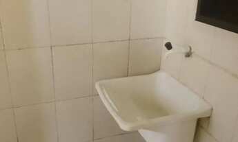 Imagem 6: Alugue-se uma Kitnet em Bonsucesso *p/ moças e senhoras