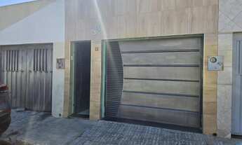 Imagem 2: Imóvel para venda com 112 metros quadrados com 2 quartos