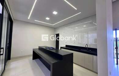 Imagem 4: Casa à venda em Vila Segura com 150m² de área construída, 3 quartos e 2 vagas de garagem